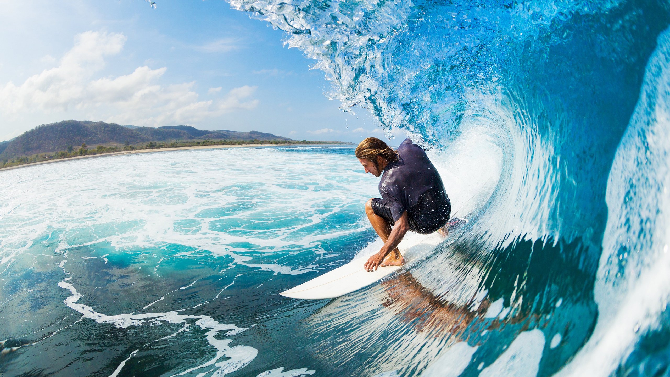 高尔在橄榄球冠军锦标赛的稳定发挥，赢得主场观众的喝彩，橄榄球和高尔夫一样吗