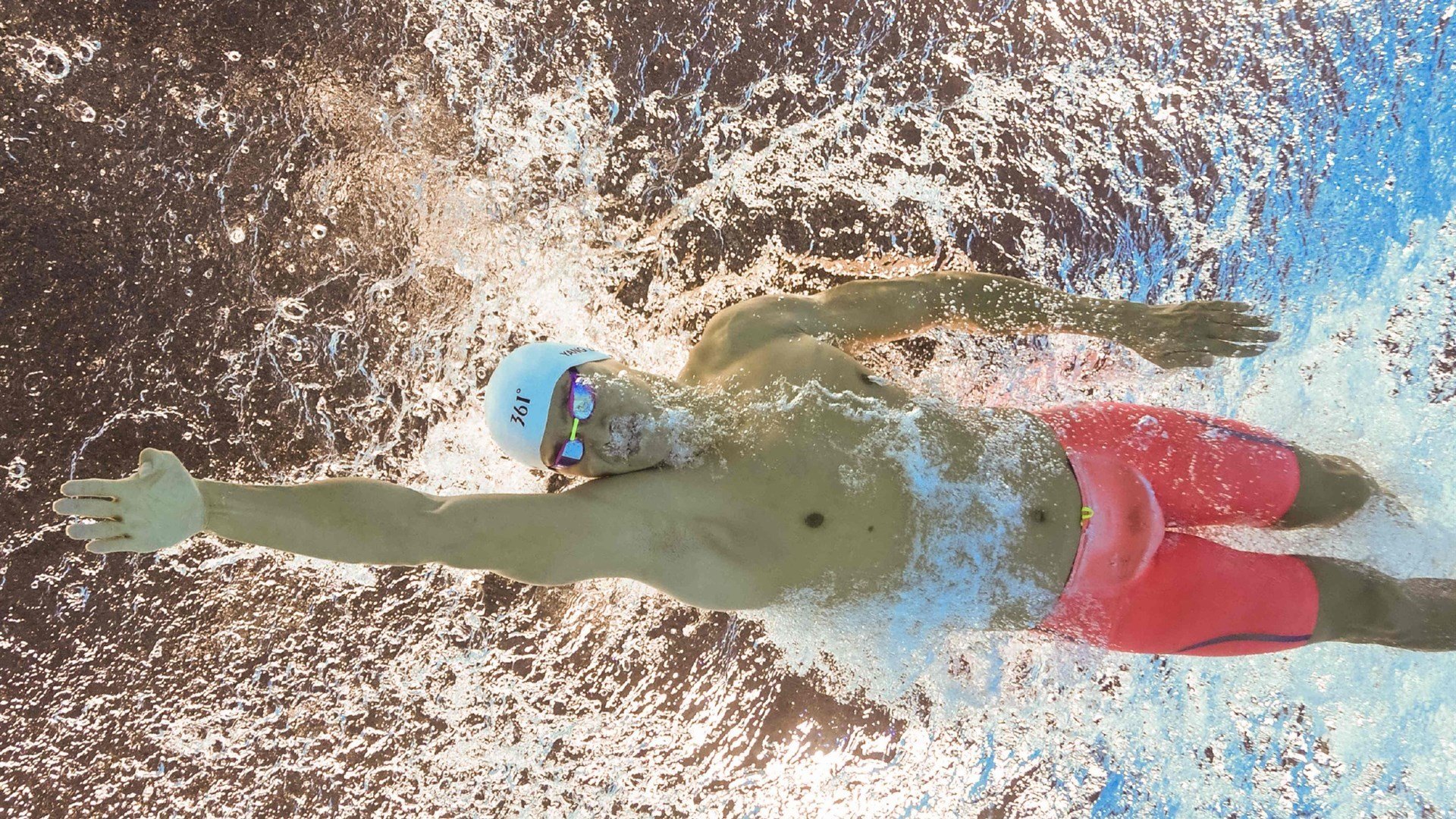 职业与草根并举为中国足球打开新路径,对中国职业足球的看法